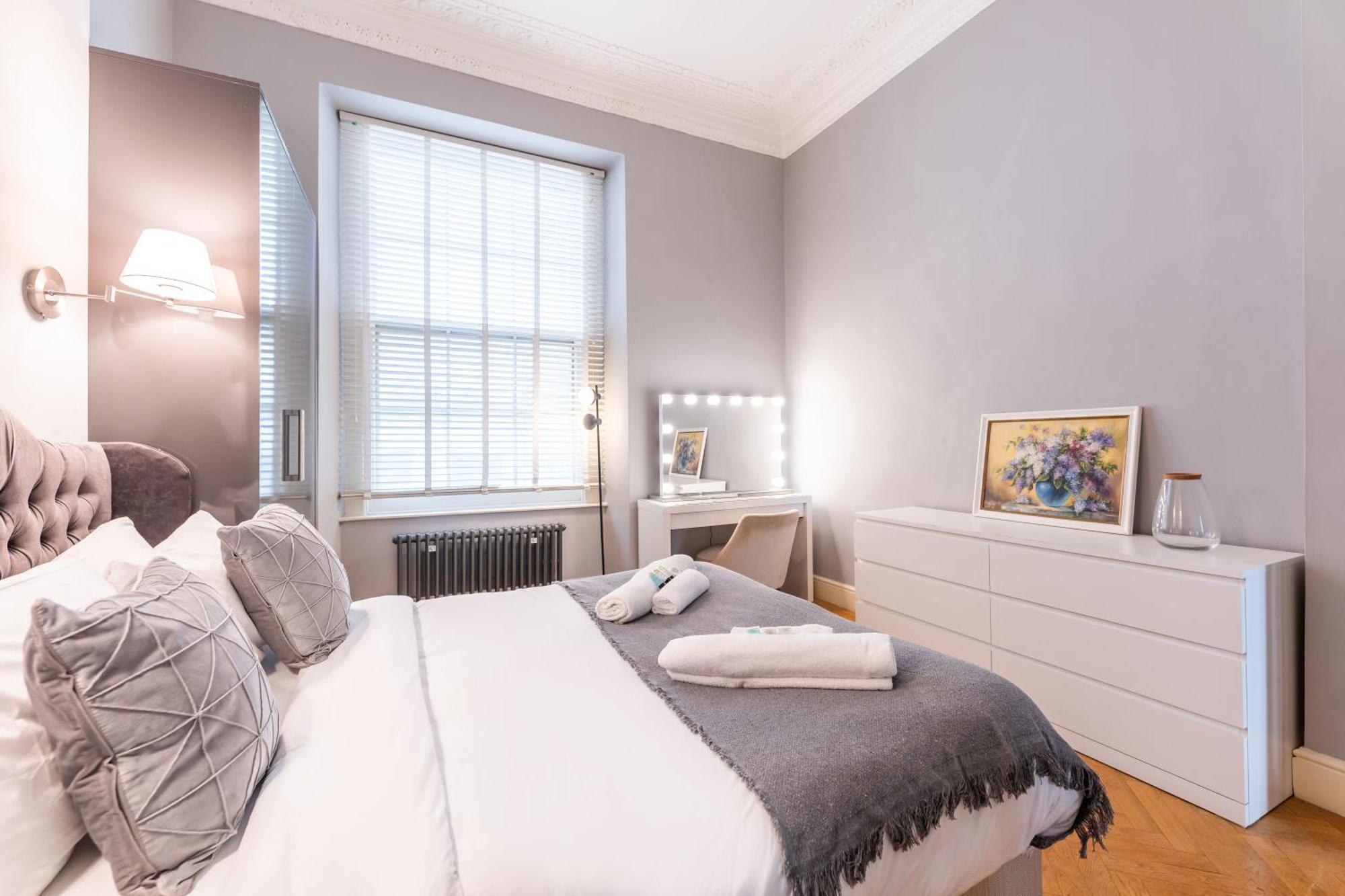 Luxury One Bedroom Flat In Westbourne Terrace London Bagian luar foto