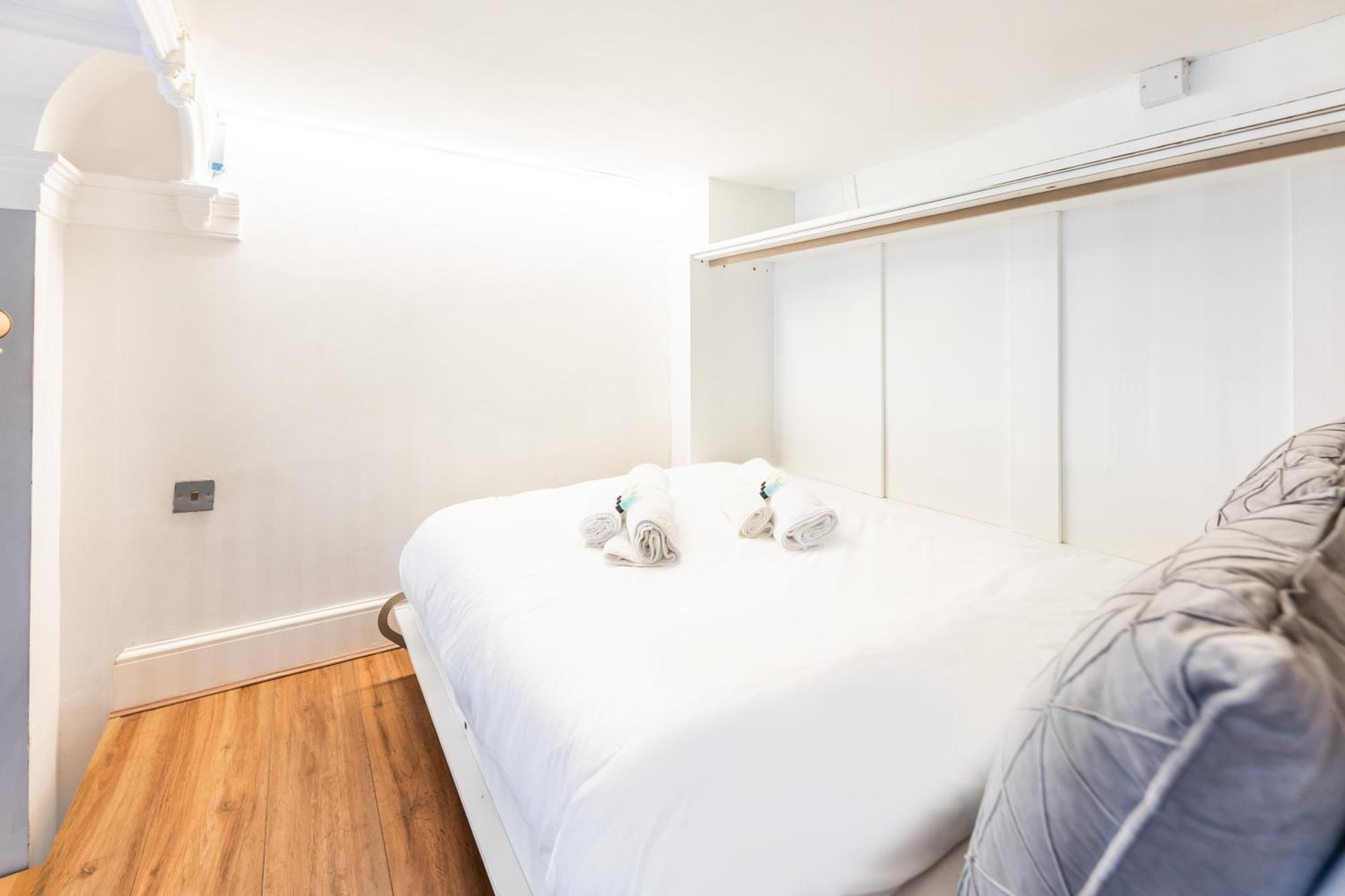 Luxury One Bedroom Flat In Westbourne Terrace London Bagian luar foto